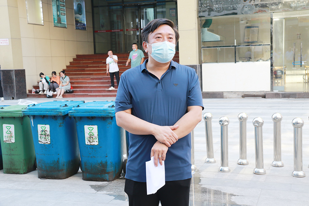 6D8A9976.jpg 6D8A9976.jpg